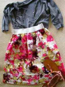 Instant Gratification/Destashification Skirt