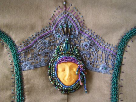 Face Cabochon Detail